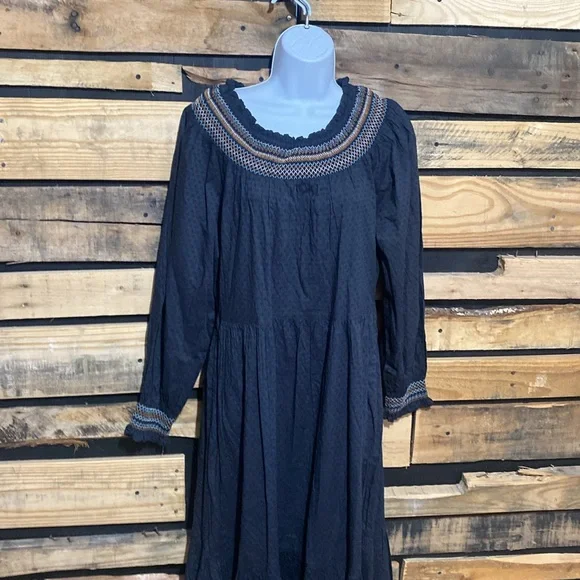 Universal Thread Boho Prairie Dress Small Long Black Smocked Embroidered‎ Maxi M - Picture 4 of 11
